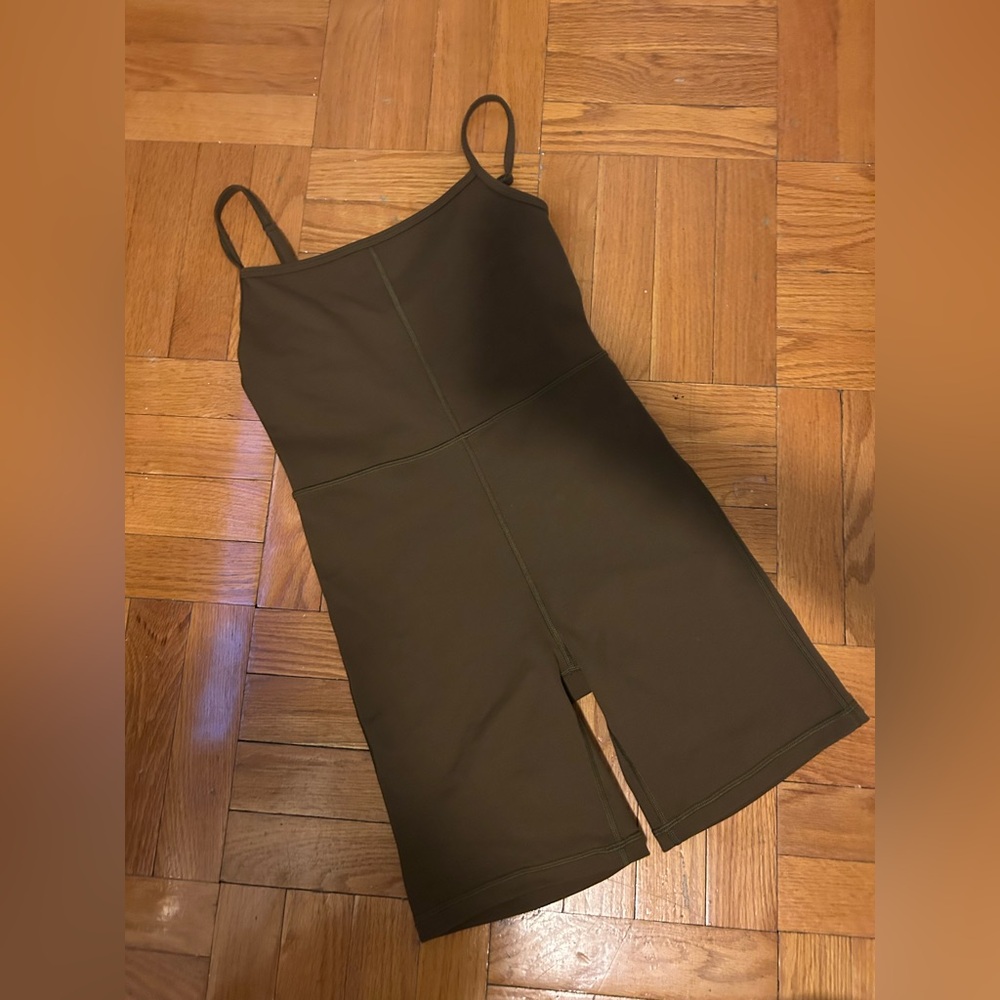Aritzia LIFE Divinty 5” Romper in Dark Olive Green
